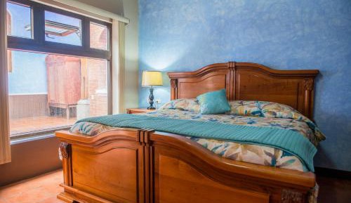 Double or Twin Room with Private Bathroom