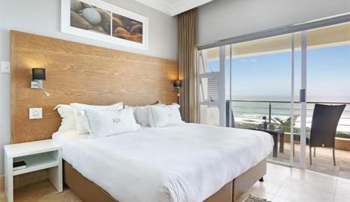 Luxury Double Room with Sea View
