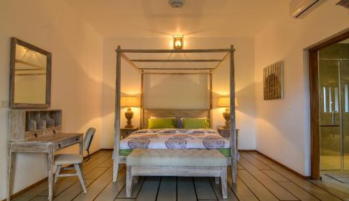 King Room with Garden View