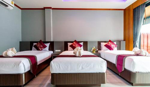 Deluxe Triple Room