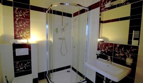 Comfort Double Room with Extra Bed