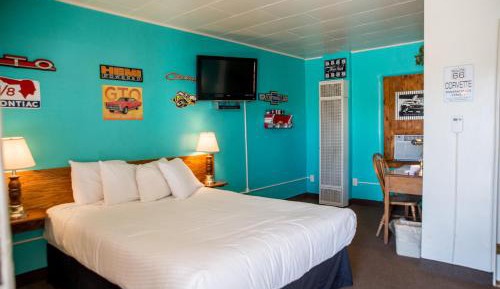 Standard Queen Room with Two Queen Beds