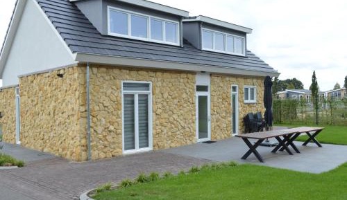 Six-Bedroom Holiday Home