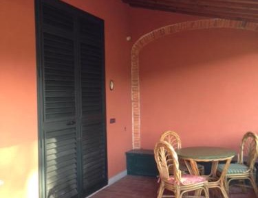 Apartment with Garden View