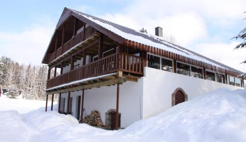 Seven-Bedroom House