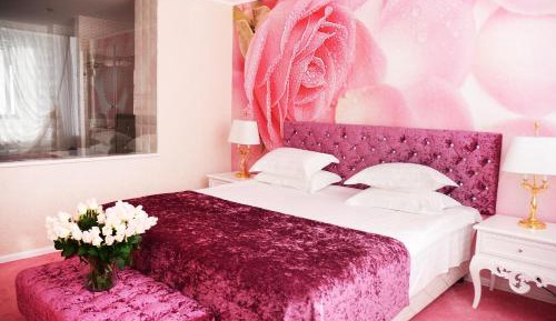 Queen Suite