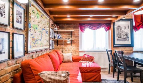 Superior duplex studio