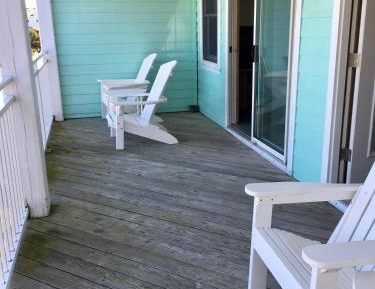 Suite with Lake View