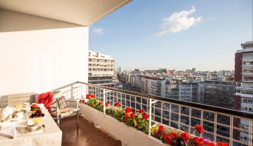 Apartment with Balcony