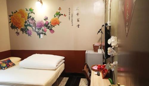Quadruple Room with Private Bathroom