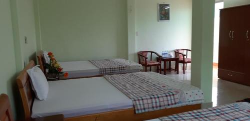 Comfort Triple Room with Shower