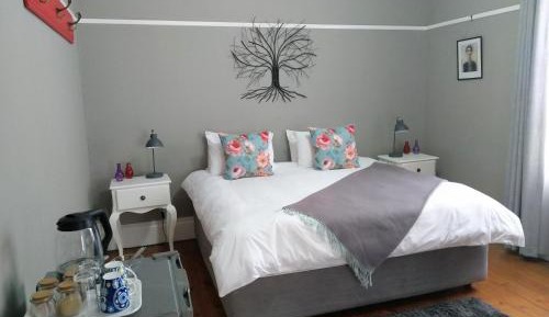 Deluxe Double or Twin Room with Garden View