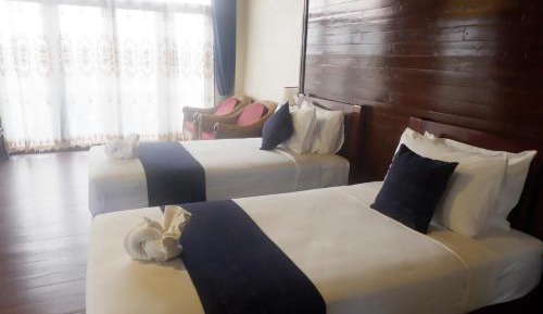 Junior Suite with Mountain View