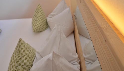 One-Bedroom Apartment - Attic