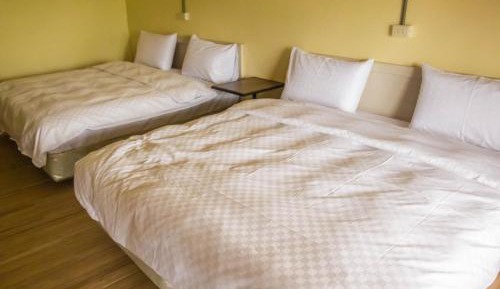 Classic Quadruple Room