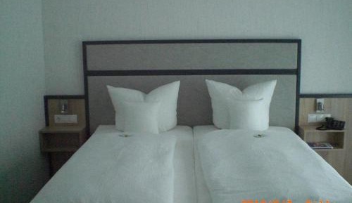 Comfort Double or Twin Room with Balcony or Terrace