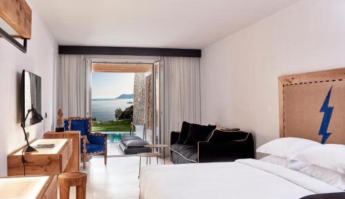 Superior Double Room Sea View Private Pool