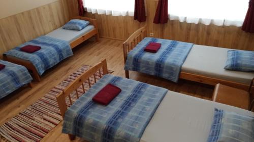 Classic Quadruple Room