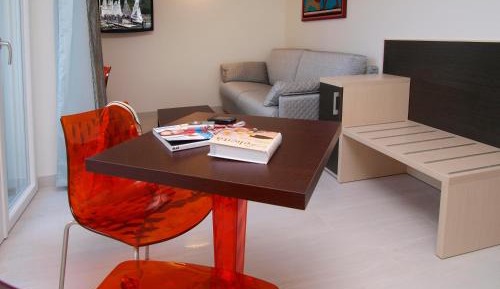 Junior Suite with Spa Access