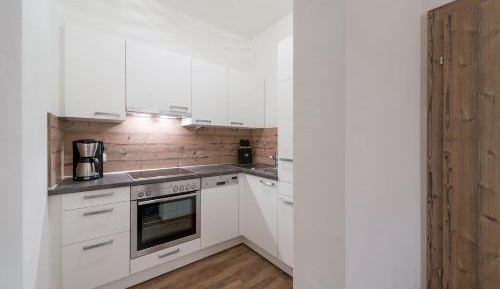 One-Bedroom Apartment with Balcony Top 14