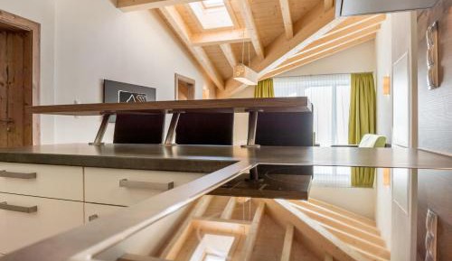 Four-Bedroom Penthouse Apartment Top 11