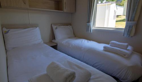 4 Berth Comfort Caravan