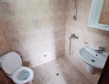 Triple Room with Shared Bathroom