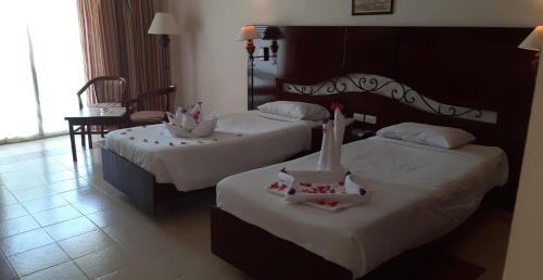 Deluxe Triple Room - Beachfront