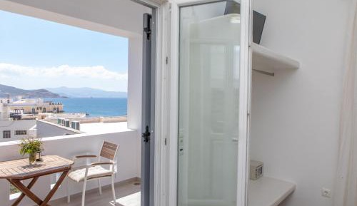Studio with Sea View (2 Adults)