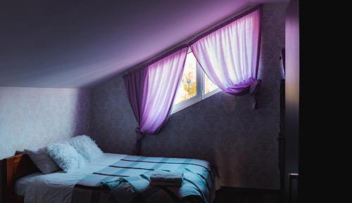 Double or Twin Room with Valley View