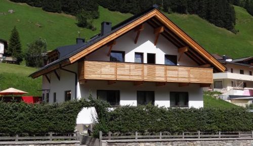 Two-Bedroom Apartment with Balcony