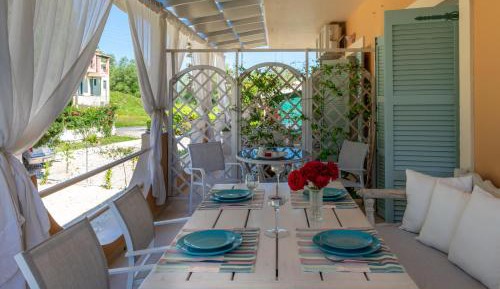 Two-Bedroom Apartment (1-4 Adults)