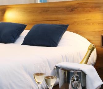 Junior Suite with Balcony