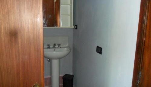 Single Room with Private Bathroom