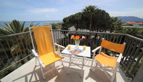 Studio with Sea View