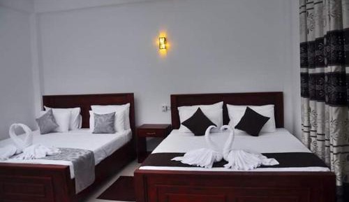 Economy Triple Room