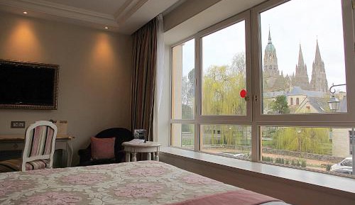 Classic Double or Twin Room