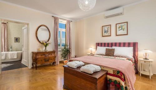 Villa with Sea View