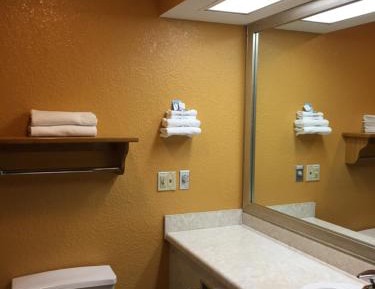 Two Queen Suite - Non-Smoking