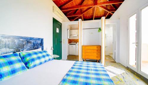 Double or Twin Room with Sea View
