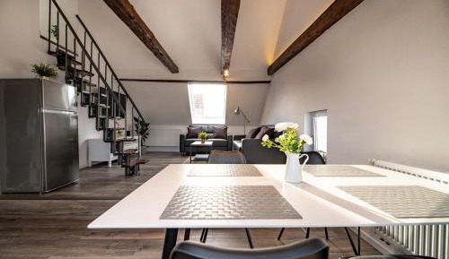 Apartment - Split Level