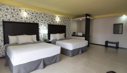 Queen Room with Two Queen Beds
