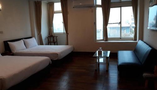 Deluxe Quadruple Room