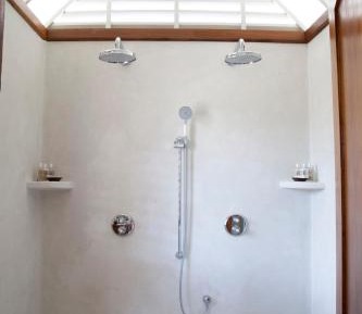 Two-Bedroom Beach Hut (Adults Only)