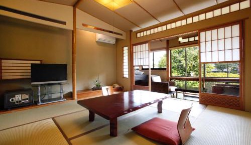 Japanese-Style Triple Room