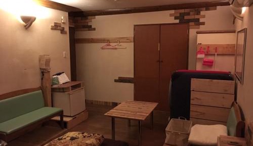 8-Bed Mixed Dormitory Room