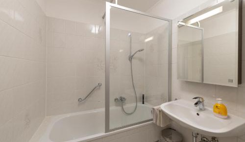 Triple Room with Balcony