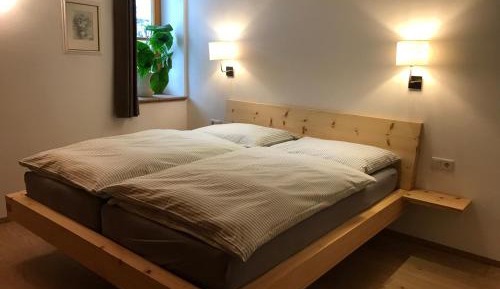 Two-Bedroom Apartment with Mountain View