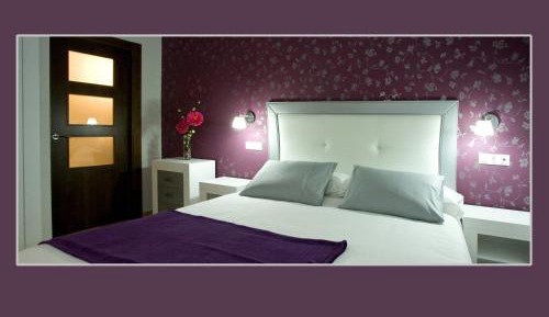 Superior One-Bedroom Apartment