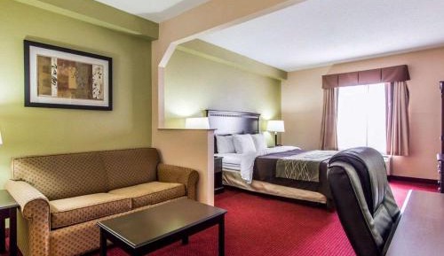 King Suite with Sofa Bed - Non-Smoking